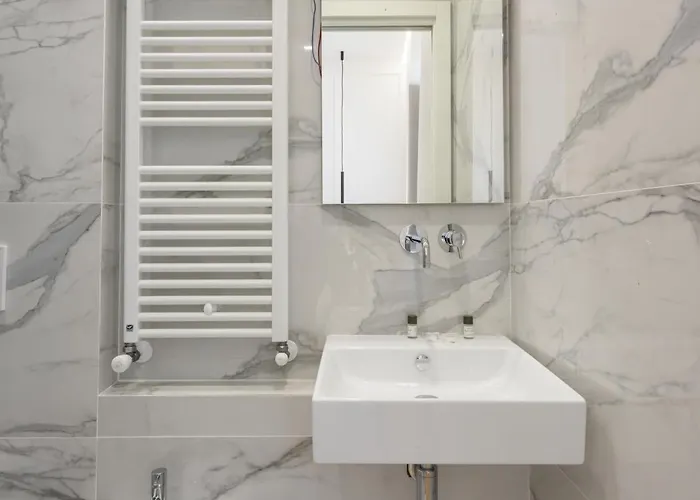 Pitti Prestige By Mmega Apartman